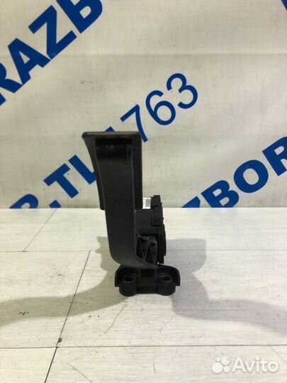 Педаль газа KIA RIO 3 1.6 ат седан