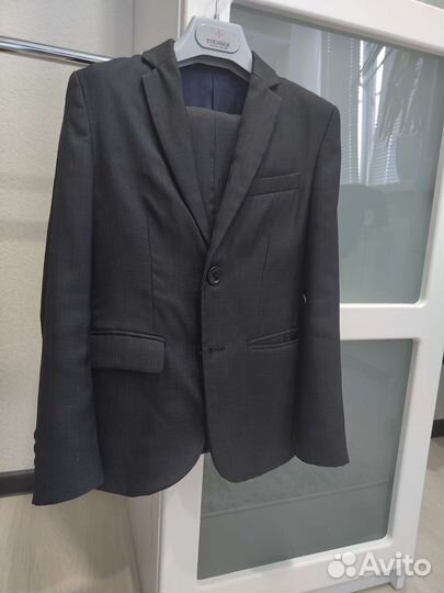 Школьный костюм для мальчика 128