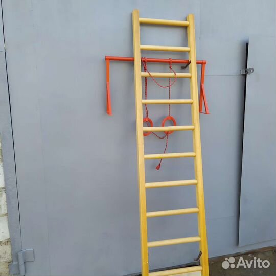 Шведская стенка детская с турником и кольцами