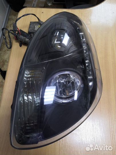 Фара infiniti g35 / Nissan skyline v35 2002