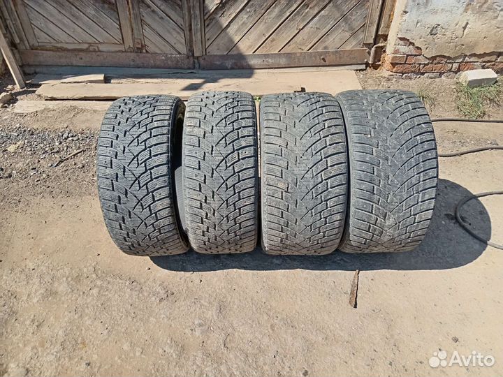 Zeta Antarctica Sport 275/40 R20 и 315/35 R20