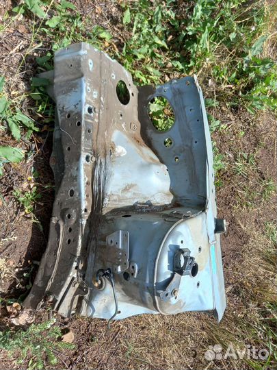 Стакан nissan almera n16