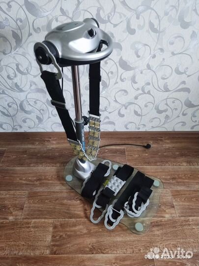 Вибромассажер Body Trainer BM1200G