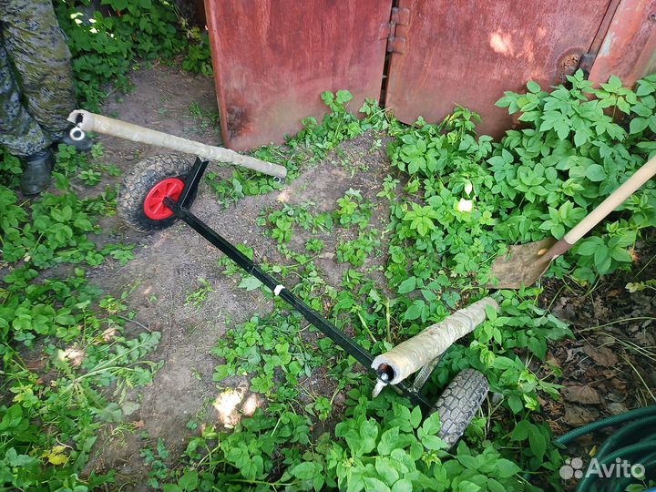 Тележка для перевозки лодки