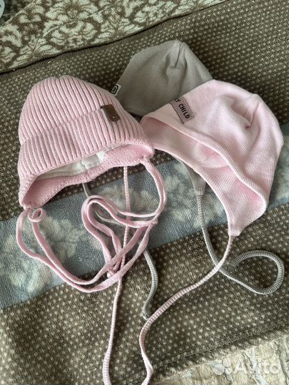 Шапочки для девочки 36-38 (цена за все)