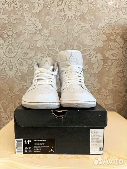 Nike AIR jordan 1 mid light smoke grey