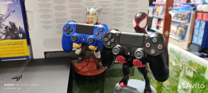 Sony PS4 Slim/2 Геймпада/3 Диска Хит