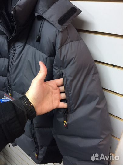 Пуховик серый