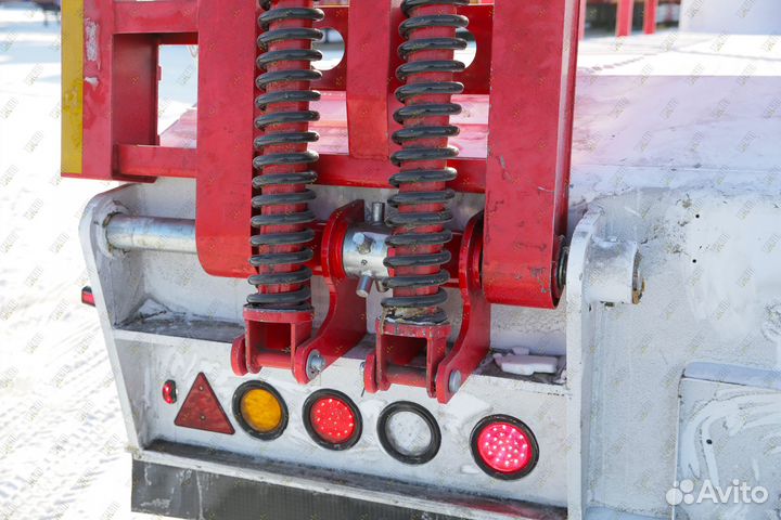 Полуприцеп трал (тяжеловоз) AMUR LYR9907TDP, 2024