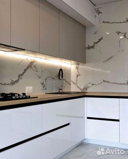 Кухня на заказ. Доставка и сборка