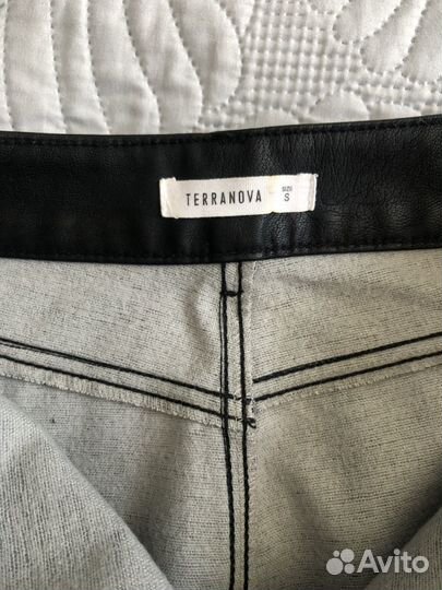 Новая кожаная мини юбка 42 44