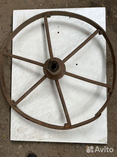 Колесо от телеги