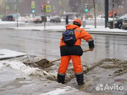 Разнорабочие 24/7. Уборка территории