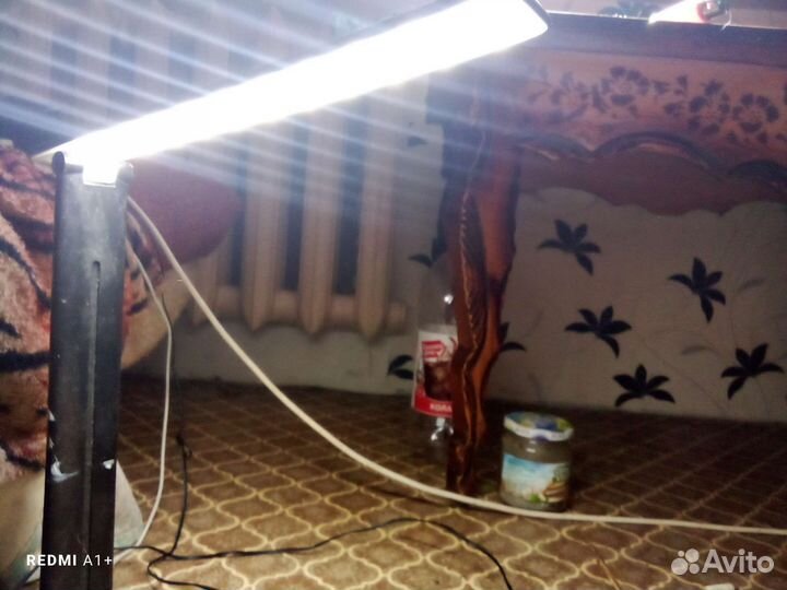 Светодиодная лампа настольная