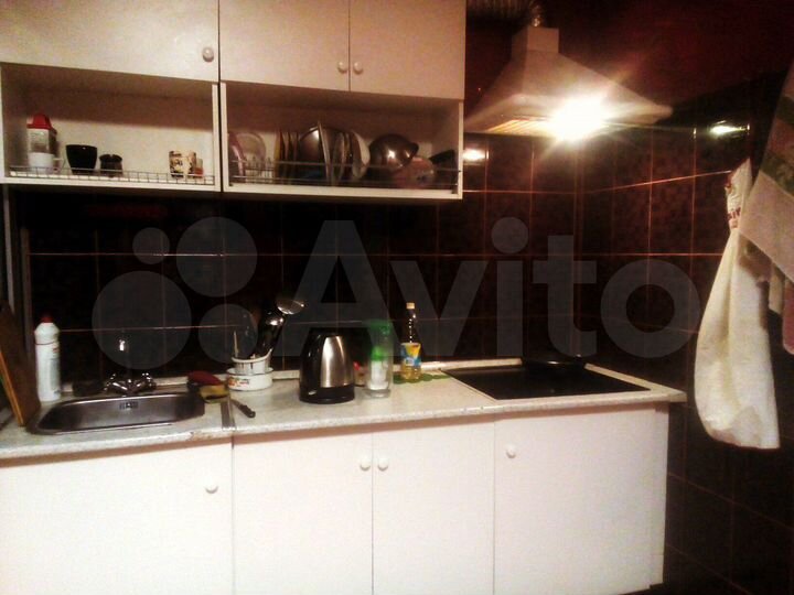 Комната 13 м² в 4-к., 7/7 эт.