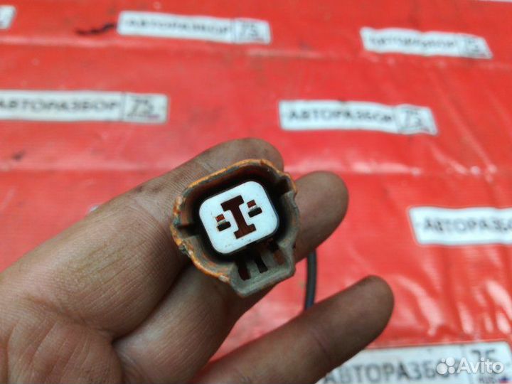 Датчик abs передний правый Honda Saber UA4 J25A