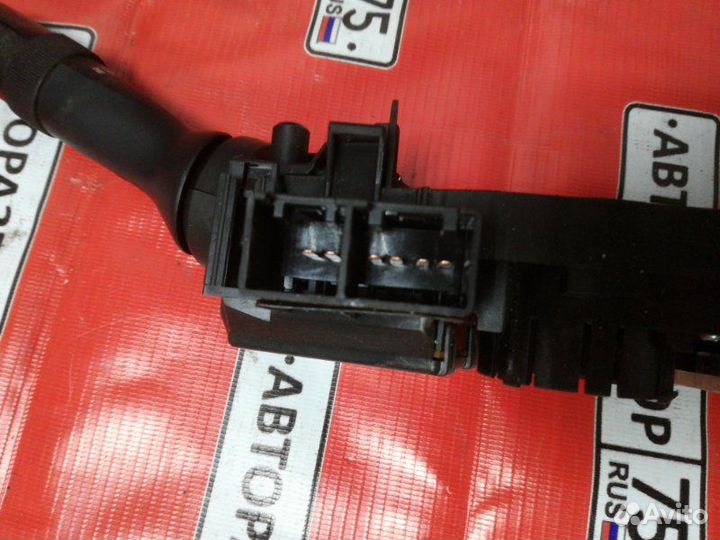 Блок подрулевых переключателей Toyota Mark X