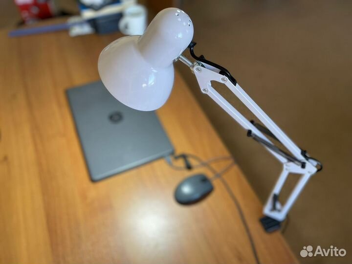 Светильник настольный(Новый)