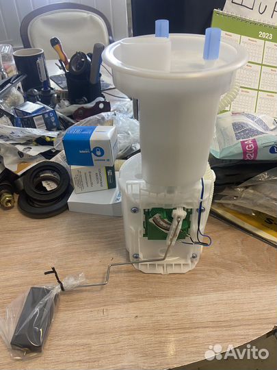 Насос топливный Volkswagen Audi Skoda