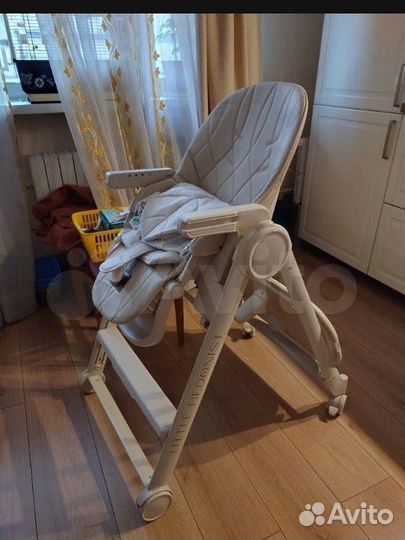 Стул для кормления Happy baby barny lux