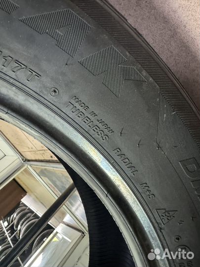 Bridgestone Blizzak DM-V2 275/55 R20 117T