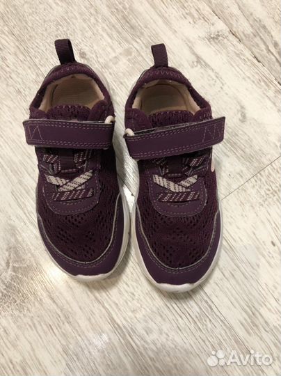 Кроссовки детские