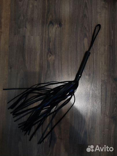 Плетка кожаная 83 см