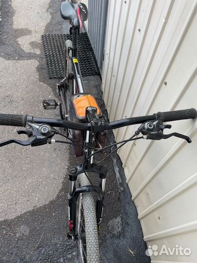 Велосипед GT agressor 1.0