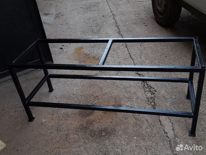 Подставка под большой аквариум