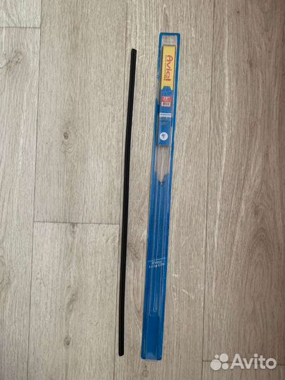 Сменная резинка для щётки стеклоочистителя 70 см