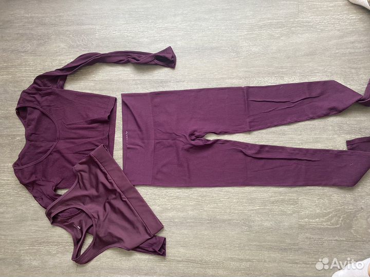 Легинсы спортивные, комплект спортивный