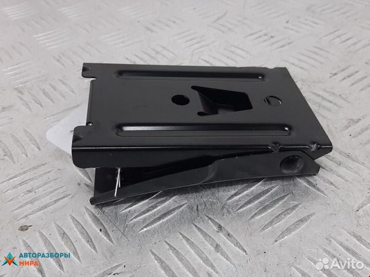 Упор противооткатный Land Rover Discovery 2 2004