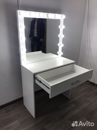 Зеркала гримёрные в Саранске