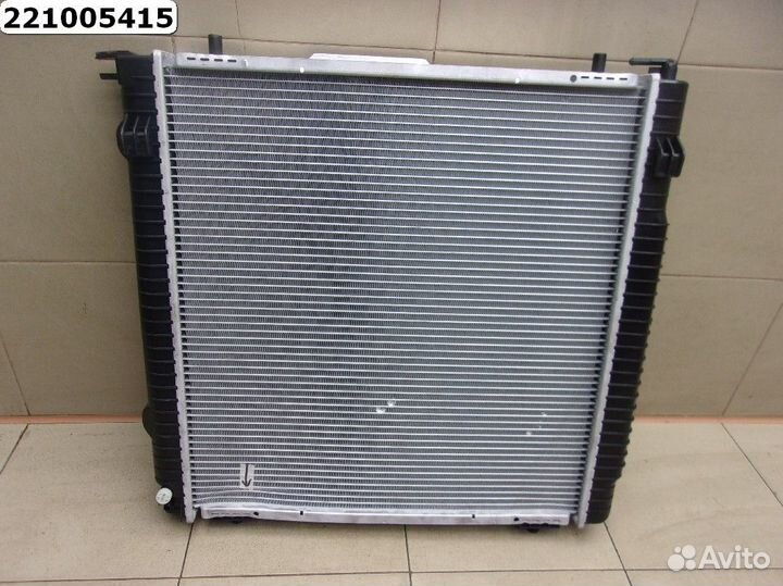 Радиатор основной Mercedes G-Class W463