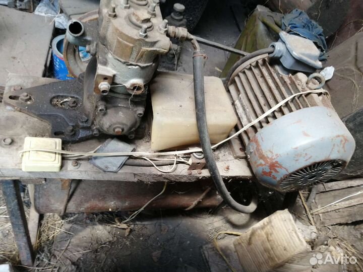 Компрессор воздушный электрический 220в