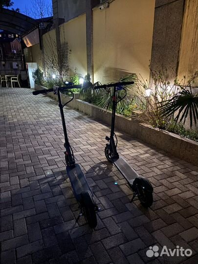Электросамокат joyor y1