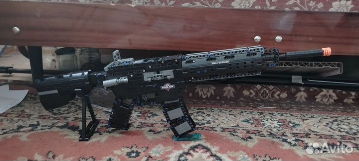 Автомат из Лего CaDa C81005, резинкострел