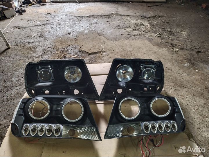 Фары grand cherokee wj