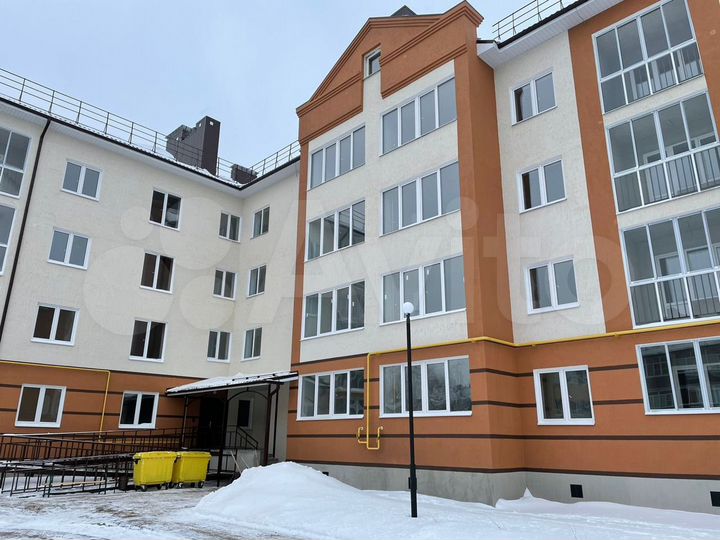 2-к. квартира, 64,8 м², 1/4 эт.