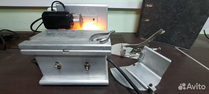 Станок для маникюрных щипчиков