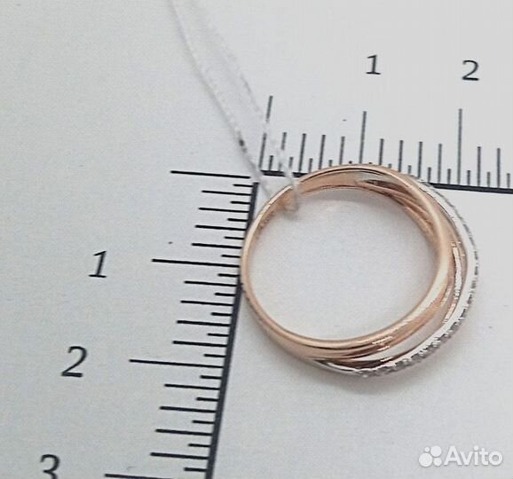 Золотое кольцо с камнем 17р