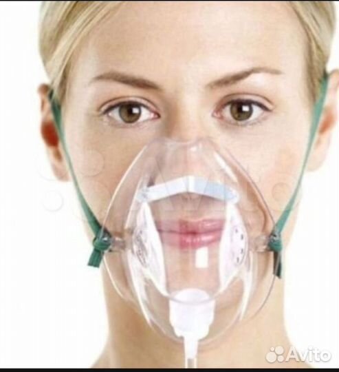 Кислородная маска с кислородной трубкой. Германия