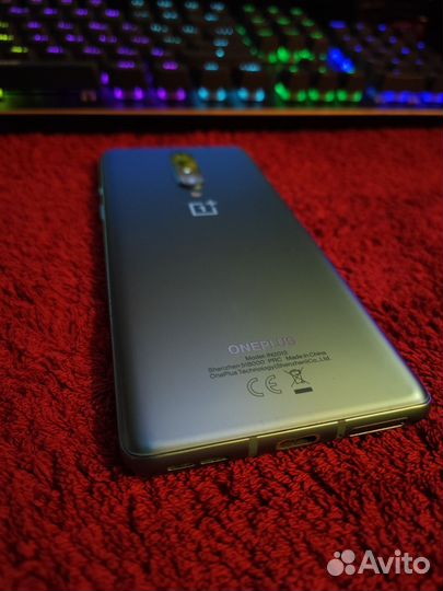 OnePlus 8, 8/128 ГБ