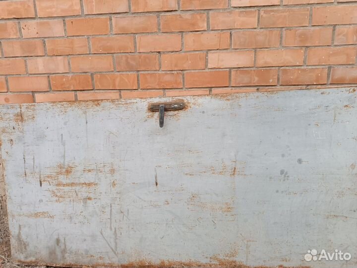 Дверь входная металлическая