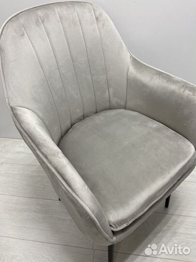 Стул кухонный