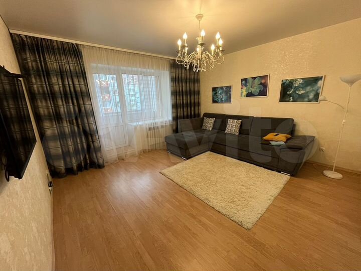 3-к. квартира, 90 м², 3/5 эт.