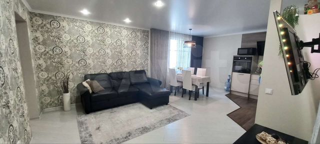 3-к. квартира, 77 м², 10/17 эт.