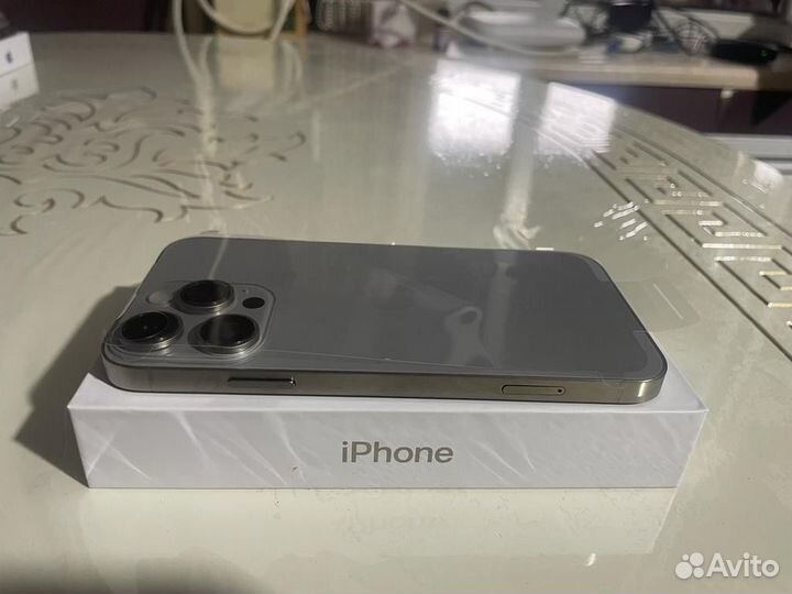 iPhone XR в корпусе 15 pro 128 гб titan