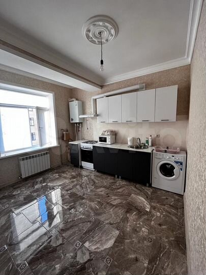 2-к. квартира, 80 м², 5/5 эт.