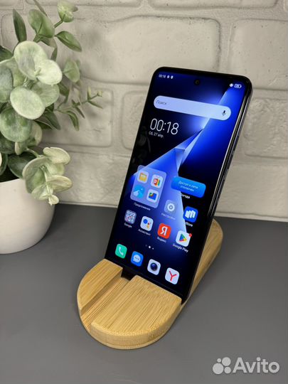 TECNO Pova 5, 8/256 ГБ